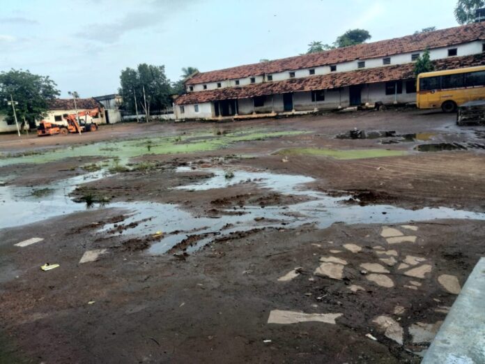 Mud reigns in the premises of Kothari Janata School